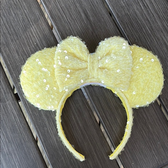 Yellow Sequin Minnie Ears - Picture 1 of 6